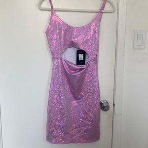 Shiny pink spaghetti strap dress with cutout Fashionnova size L